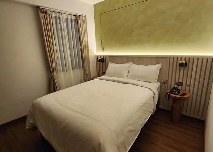 Cori Hotel *