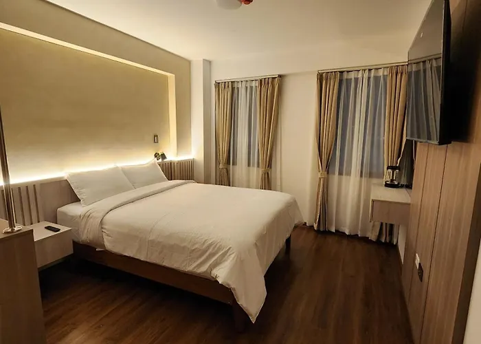 Hotel Cori *